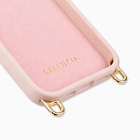 Selencia Rivièra Backcover mit MagSafe mit abnehmbaren Haken Apple iPhone 15 - Sorbet Pink