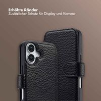 Selencia Riva Bookcase mit MagSafe und Handgelenkband Apple iPhone 17 - Schwarz