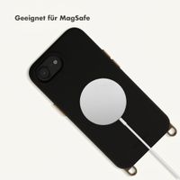 Selencia Rivièra MagSafe Backcover mit abnehmbaren Haken für das Apple iPhone 17e / 16e - Velvet Black + Sleek Chain Handykette - Gold
