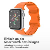 imoshion Athletisches Silikonarmband für die Apple Watch Series 1 bis 9 / SE (38/40/41 mm) | Series 10 (42 mm) - Orange