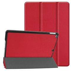 imoshion Trifold Klapphülle Apple iPad 9 (2021) 10.2 Zoll / iPad 8 (2020) 10.2 Zoll / iPad 7 (2019) 10.2 Zoll - Rot