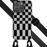 Selencia SilikonHülle design mit abnehmbarem Band Apple iPhone 15 Pro - Irregular Check Black