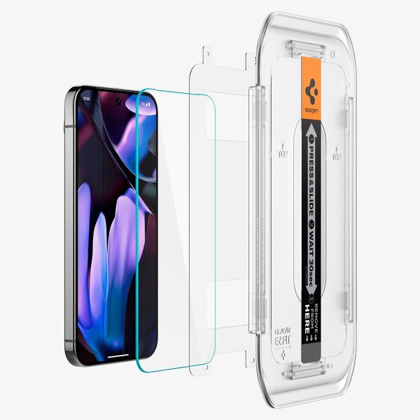 Spigen GLAStR Fit Displayschutzfolie + Applicator für das Google Pixel 9 / 9 Pro