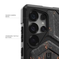 UAG Monarch Pro Backcover Samsung Galaxy S25 Ultra - Forged Carbon