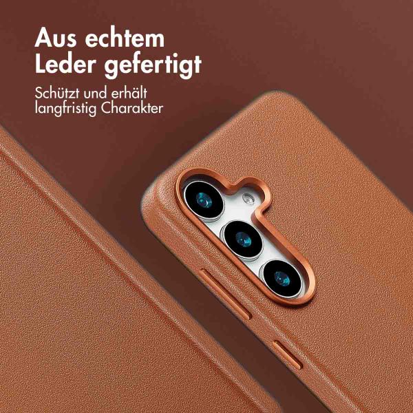 Accezz MagSafe Leather Backcover für das Samsung Galaxy S25 - Sienna Brown