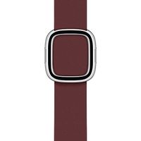 Apple Leather Band Modern Buckle für die Apple Watch Series 1 bis 9 / SE (38/40/41 mm) | Series 10 (42 mm) - Größe M - Garnet