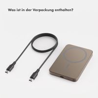 Selencia Vivid Powerbank 5.000 mAh - MagSafe und Qi - Desert Gold / Check This Olive