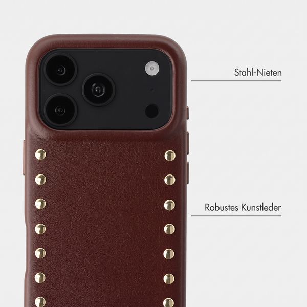 Selencia Studs Backcover mit MagSafe Apple iPhone 18 Pro / 17 Pro - Cacao Crush