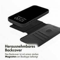 Accezz 2-in-1 Klapphülle aus Leder mit MagSafe Apple iPhone 18 Pro Max / 17 Pro Max - Onyx Black