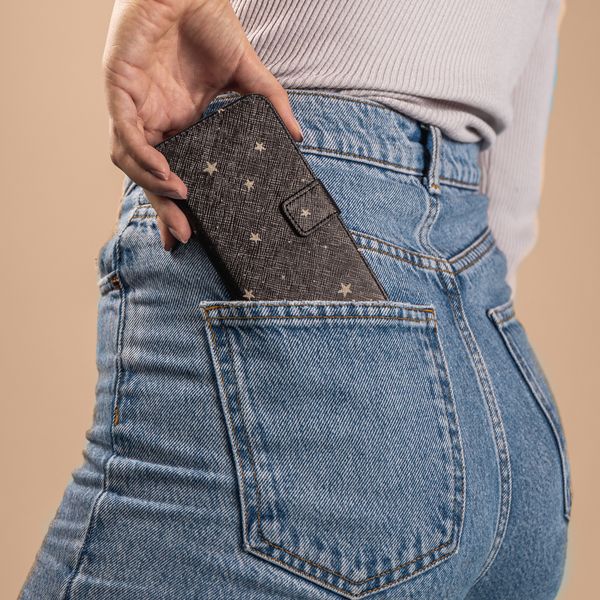 imoshion Design TPU Klapphülle Apple iPhone 12 (Pro) - Stars Gold