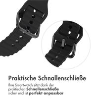 imoshion Wave Silikonarmband für das  Samsung Galaxy Watch 4 / 5 / 6 / 7 / FE (20 mm) - Schwarz