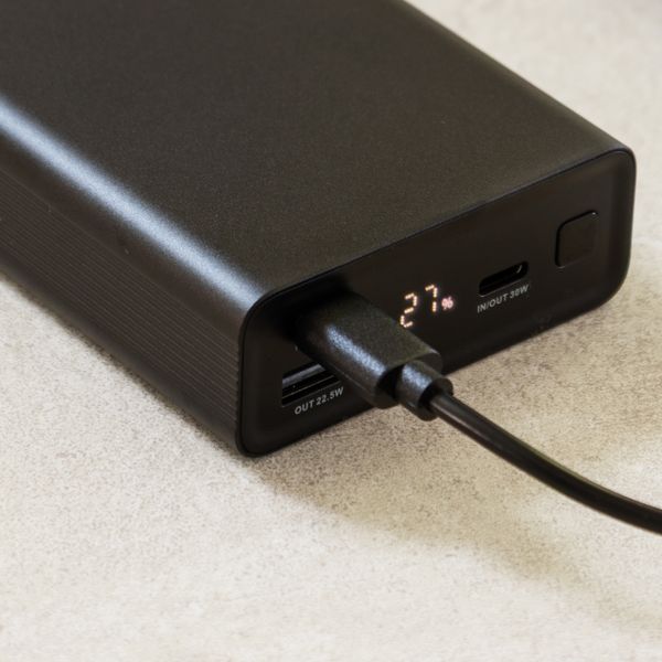 imoshion Ultra Series Aluminium Powerbank 20.000 mAh - Schnellladen bis 33W - Black