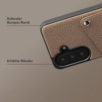 Selencia Riva Back Cover mit Kartenfach Samsung Galaxy A57 (5G) - Mocha Brown