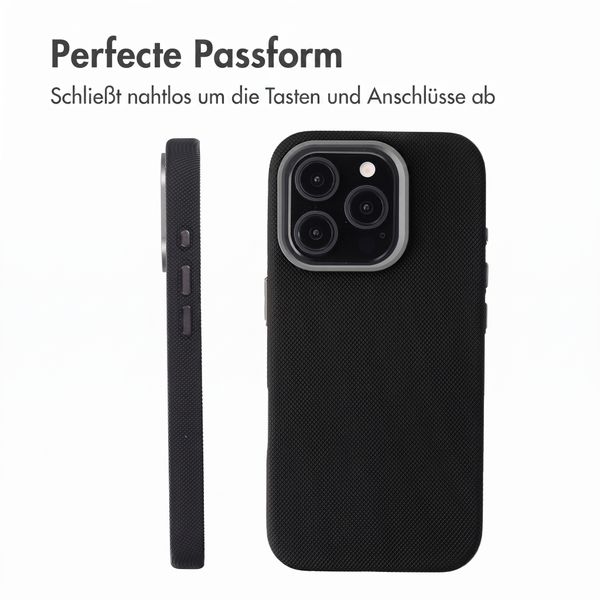Accezz Mesh Backcover mit MagSafe Apple iPhone 15 Pro - Schwarz