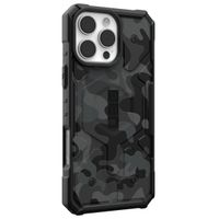 UAG Pathfinder Case für das Apple iPhone 16 Pro Max - Midnight Camo