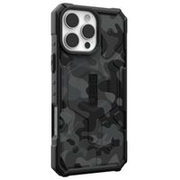 UAG Pathfinder Case für das iPhone 16 Pro Max - Midnight Camo