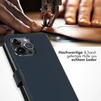 Selencia Echtleder Klapphülle Apple iPhone 15 Pro Max - Blau