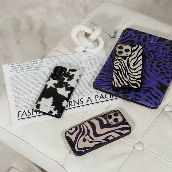 Burga Tough Back Cover für das Samsung Galaxy S22 - Achromatic