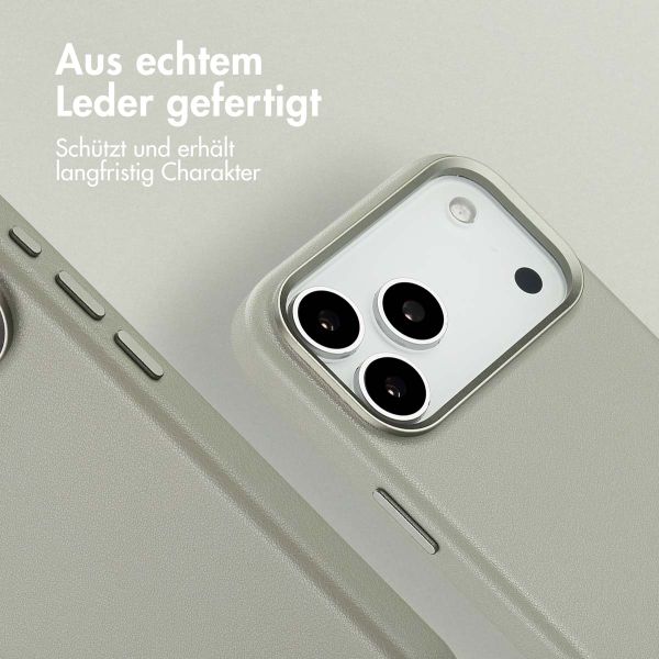 Accezz MagSafe Leather Backcover Apple iPhone 17 Pro Max - Light Grey