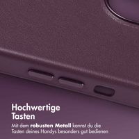 Accezz MagSafe Leather Backcover für das iPhone 13 - Heath Purple