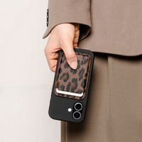 Selencia Sabi Kartenhalter mit MagSafe - Mocha Brown