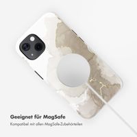 Selencia Vivid Tough Back Cover MagSafe für das iPhone 13 - Marble Light Brown