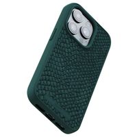 Njorð Collections Salmon Leather MagSafe Case für das iPhone 15 Pro - Green