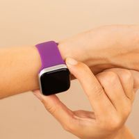 imoshion Silikon-Armband⁺ für  Apple Watch Series 1 t/m 9 / SE (38/40/41 mm) | Series 10 / 11 (42 mm) - Größe S/M - Purple