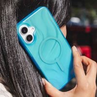 ZAGG Milan Snap Case mit MagSafe für das iPhone 16 - Deep Aurora