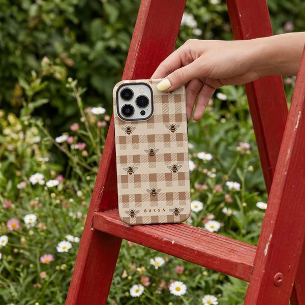 Burga Tough Back Cover MagSafe Apple iPhone 16 - Honeycomb