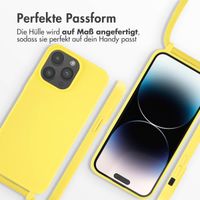 imoshion Silikonhülle mit Band für das iPhone 14 Pro Max - Gelb