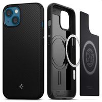 Spigen MagSafe Armor Hülle für das Apple iPhone 13 - Schwarz