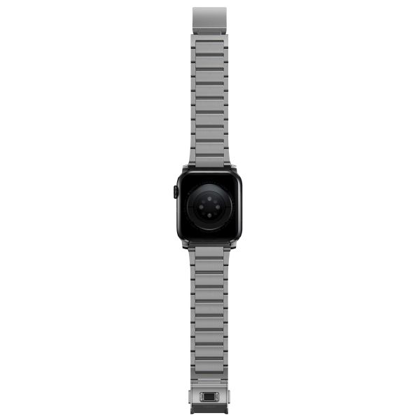 Nomad Titan-Gliederarmband für die Apple Watch Series 1 bis 10 / SE / Ultra (2) (44/45/46/49 mm) - Silber