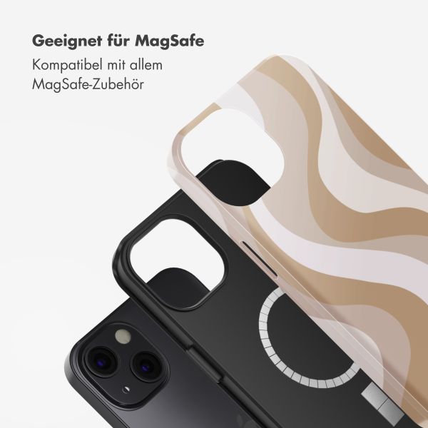 Selencia Vivid Tough Back Cover mit MagSafe für das Apple iPhone 13 - Desert Waves Beige