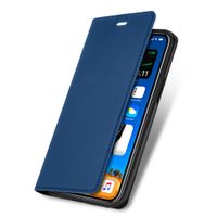 imoshion Slim Folio Klapphülle Apple iPhone 12 (Pro) - Dunkelblau