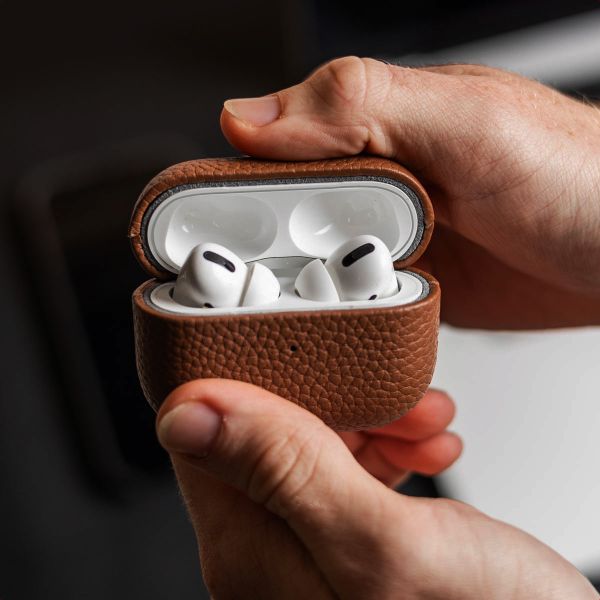 Accezz Echtes Leder Case Apple AirPods Pro 2 - Cognac