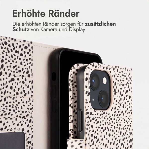 imoshion Design Klapphülle Apple iPhone 13 - Desert Dots