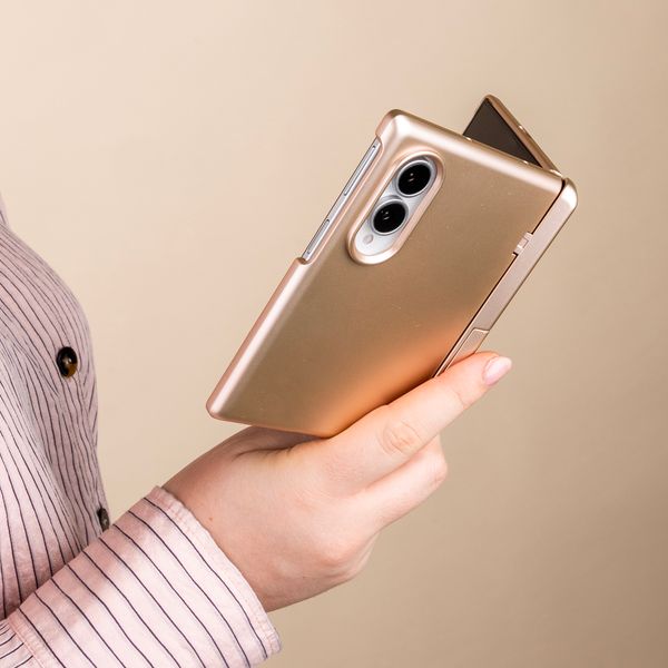 imoshion Color Backcover mit Ständer Samsung Galaxy Z Fold 8 - Gold