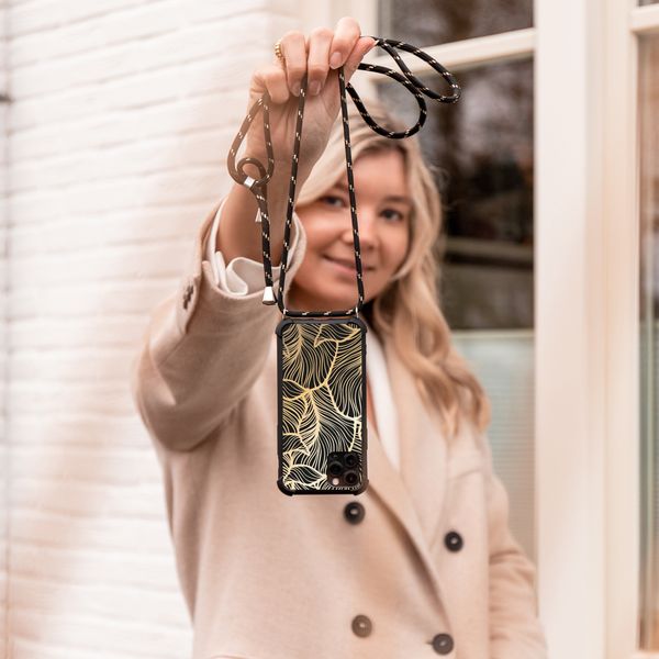 imoshion Design Hülle mit Band für das Huawei P30 Lite - Golden Leaves