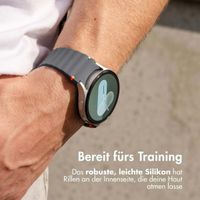 imoshion Wave Silikonarmband für das  Samsung Galaxy Watch 4 / 5 / 6 / 7 / FE (20 mm) - Dunkelgrau