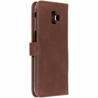 Selencia Echtleder Klapphülle für das Samsung Galaxy J6 Plus