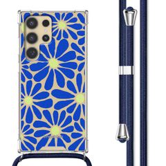 imoshion Design Hülle mit Band Samsung Galaxy S24 Ultra - Cobalt Blue Flowers Connect
