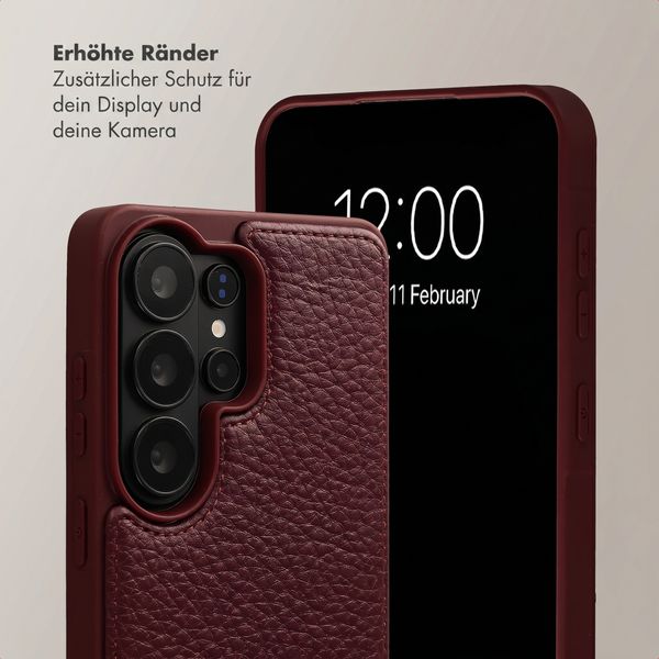 Selencia Nova HandyHülle mit Kordel und Kartenhalter Samsung Galaxy S26 Ultra - Bold Burgundy