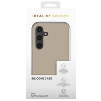 iDeal of Sweden Silikon Case für das Samsung Galaxy S24 - Beige