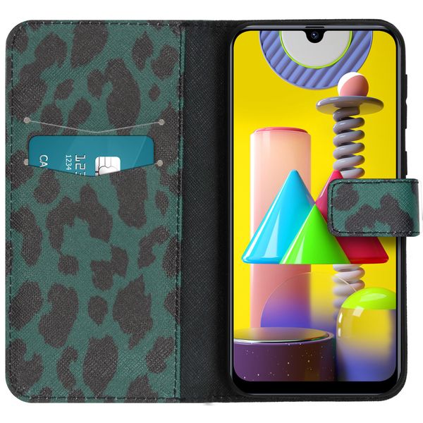 imoshion Design TPU Klapphülle Samsung Galaxy M31- Green Leopard