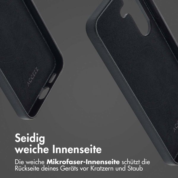 Accezz MagSafe Leather Backcover für das Samsung Galaxy S25 Plus - Onyx Black