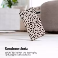 imoshion ﻿Design Klapphülle für das Apple iPhone SE (2022 / 2020) / 8 / 7 / 6(s) - Black And White Dots