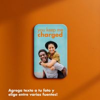 Gestalte deine eigene 10.000-mAh-Powerbank mit integrierten Kabeln – Weiß