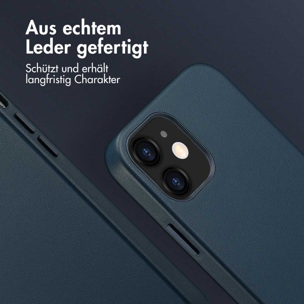 Accezz MagSafe Leather Backcover Apple iPhone 12 (Pro) - Nightfall Blue