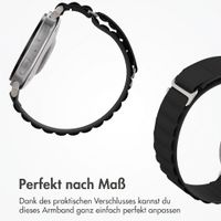 Accezz Nylon Alpine Armband für Samsung Galaxy Watch 9 (40/44mm) / Watch 8 (40/44mm) / Classic (46mm) - Schwarz